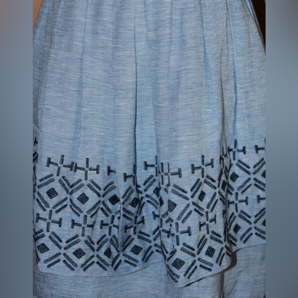 42- Anthropologie Odille Embroidered Linen blend Skirt - Picture 4 of 6